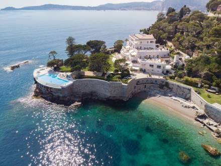 Cap Estel – Private Riviera Luxury between Nice & Monaco Cap Estel hotel on private peninsula with turquoise waters