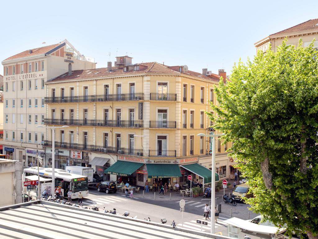 Colorful and convenient Hotel Colette Cannes Street-level view of Hotel Colette near Cannes train station