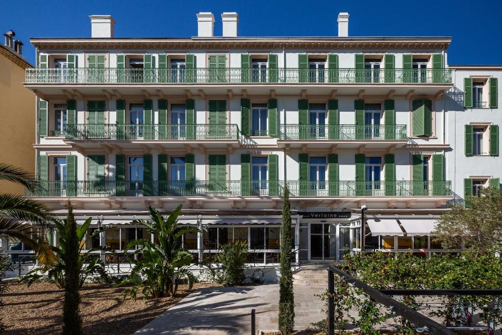 Hotel Verlaine Cannes – Chic boutique stay Boutique Hotel Verlaine with green shutters and garden