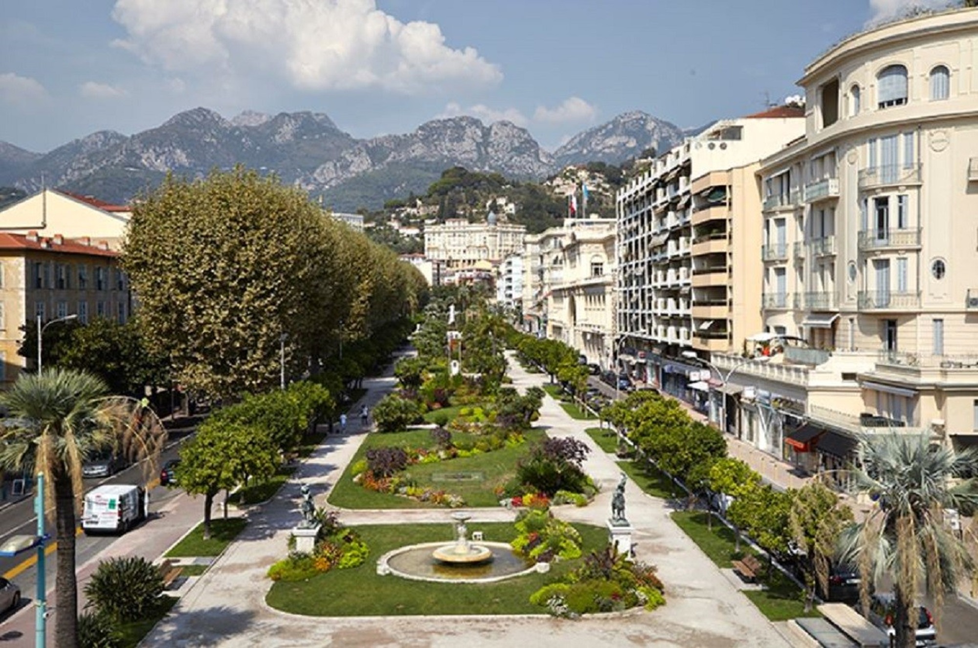 Jardins Biovès – Central Garden Escape in Menton Green sculpture garden in Jardins Biovès