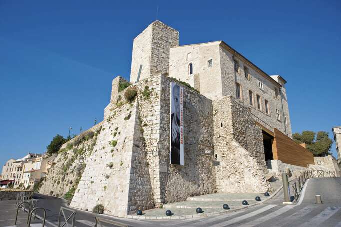 Musée Picasso – Seaside Museum Featuring Picasso’s Works in Antibes Stone fortress-style Musée Picasso perched on ramparts overlooking the sea in Antibes