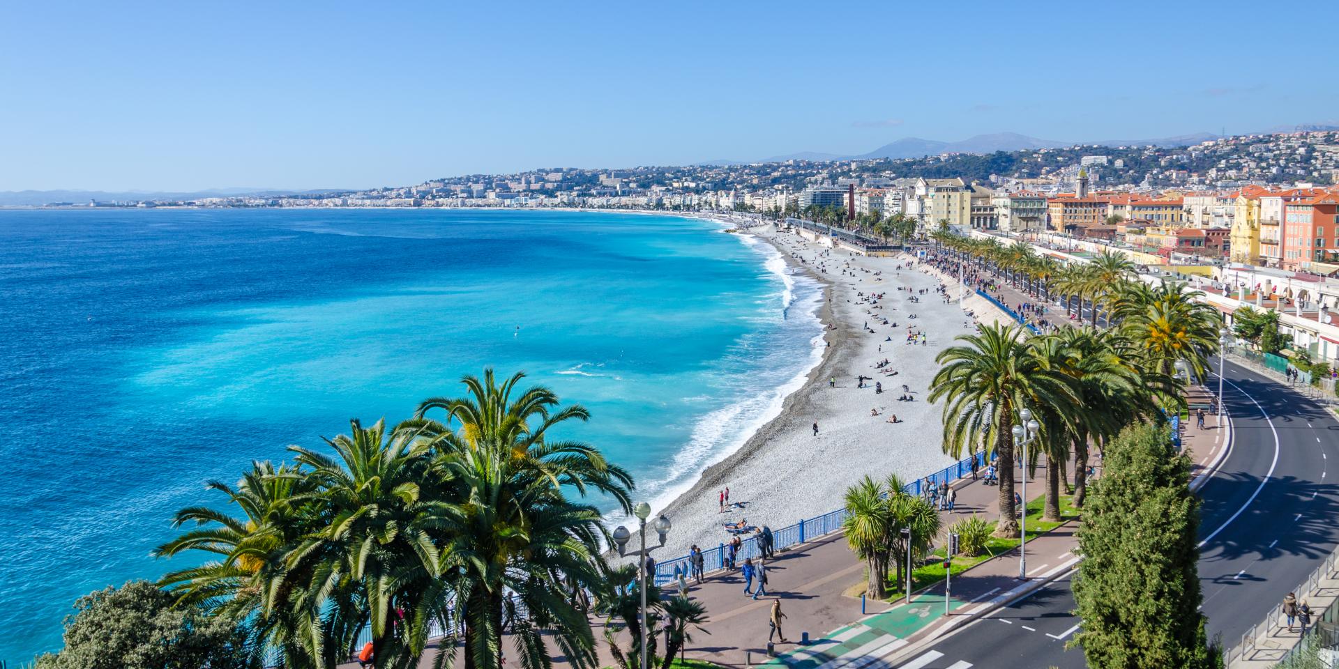 Public Beaches of Nice – Swim and Sunbathe Along the Azure Coast Aerial view of Nice’s public beaches and turquoise waters along the Promenade.