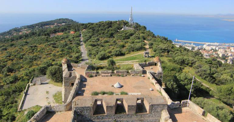Parc du Mont Boron – Green Escape with a View Mont Boron park overlooking Nice and Villefranche-sur-Mer