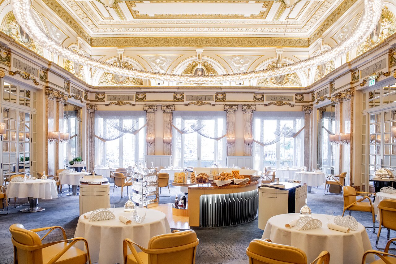 Le Louis XV Monaco – Michelin 3-Star Gastronomy by Alain Ducasse Best 10 Restaurants in Monaco – Fine Dining & Seaside Views, Le Louis XV restaurant terrace with Mediterranean view at Hôtel de Paris